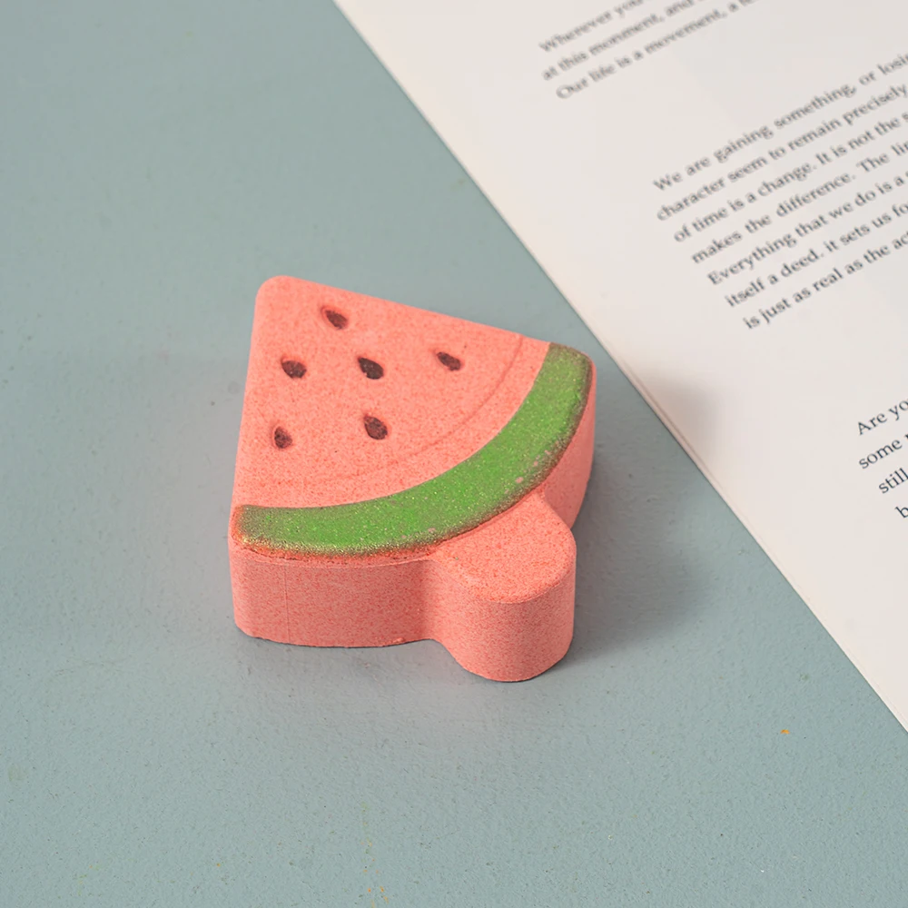 Watermelon Orange Strawberry  Shape Bath Bombs Natural Vegan Fruit Fragrance Bath Bombs Gift Set OEM Wholesale