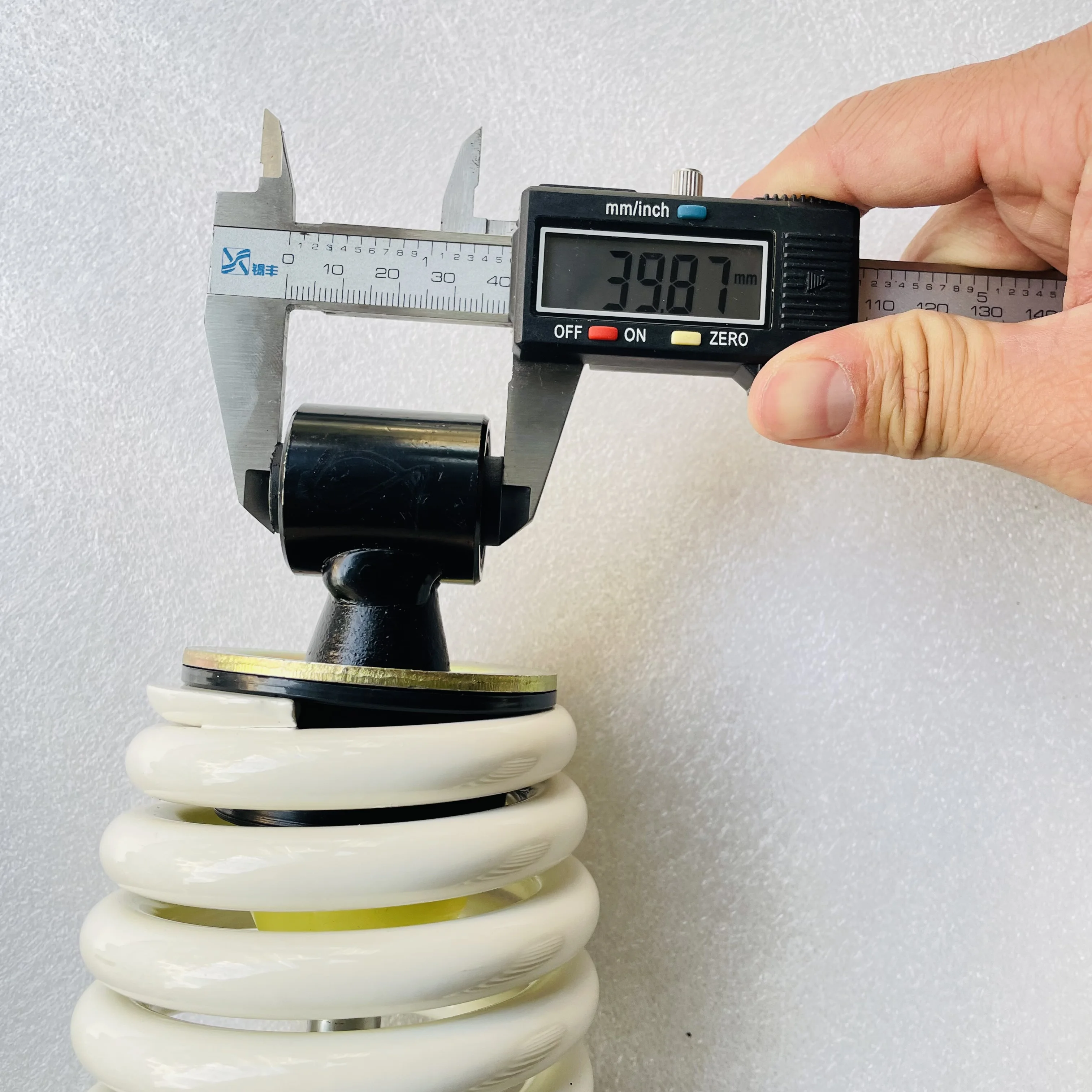 Hisun UTV ATV 500 700  Shock Shocks Absorber HS700UTV HS500UTV 800cc 400cc Side by Side Massimo Bennche