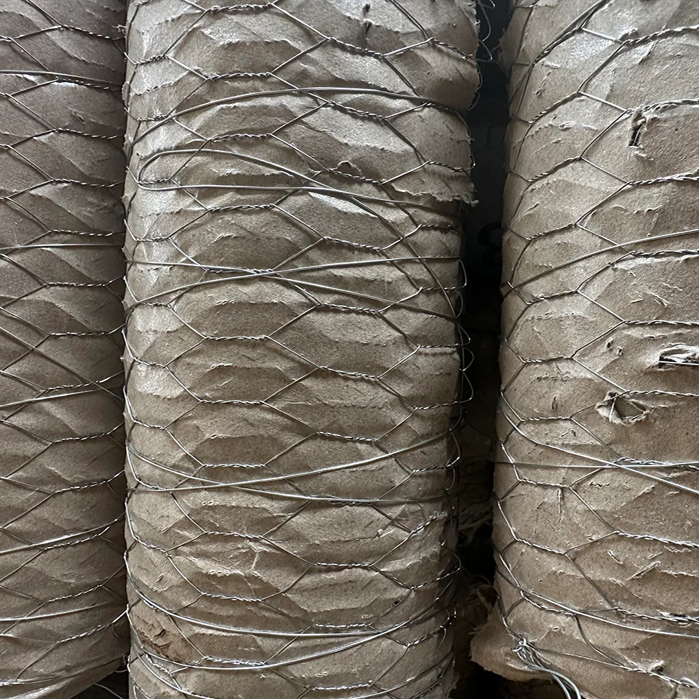 High effective and standard hexagonal wire mesh for sale / Chicken Wire Mesh Roll