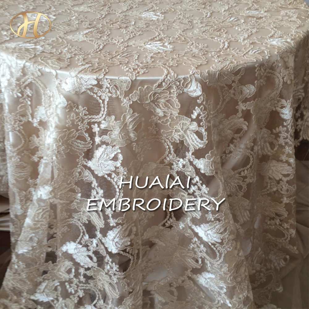 
READY 132 INCH ROUND luxury champagne TABLE OVERLAY CLOTH EMBROIDERY ON MESH FOR WEDDING AND PARTY 