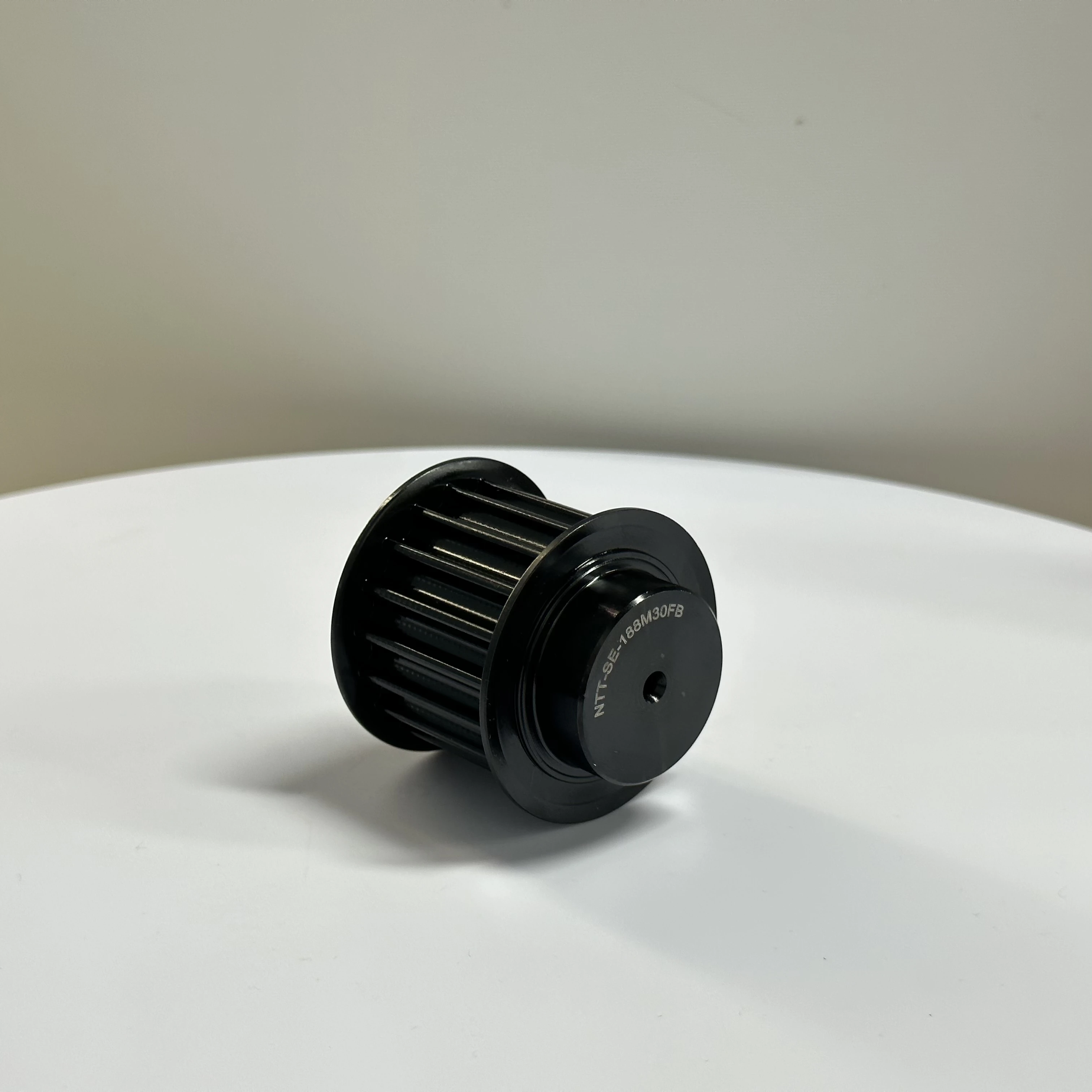 Wholesale Customization Well Designed 18 Teeth C45 Steel Blackening Surface Treatment Timing Belt Pulley