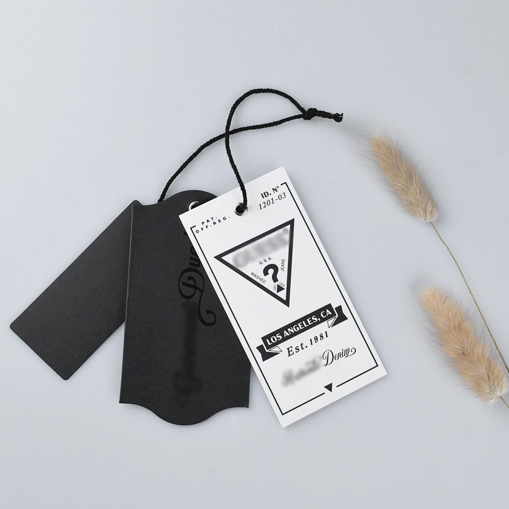 Custom Logo QR Code Hangtag Clothing Printing Brand Logo Hangtag Card Paper Code Price Tag