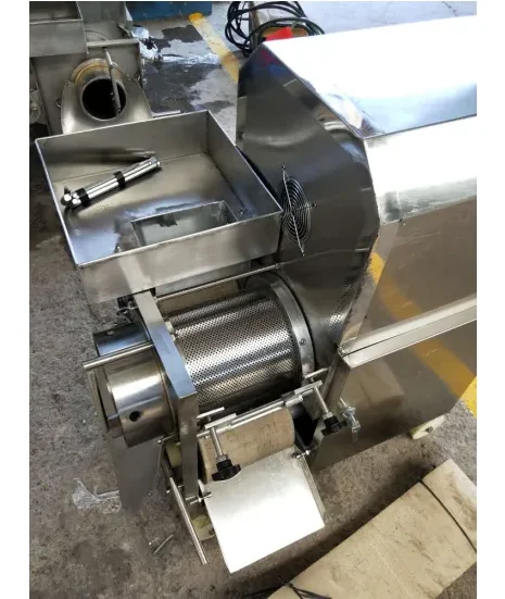 INCHOI factory sale direct cheap price fish bone separator/deshuesadora de pescado/fish equipment fish processing machine