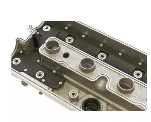 Car Parts Aluminum engine valve cover with gasket for Astra Vectra Zafira 16v # 92062396 90501942 90501944