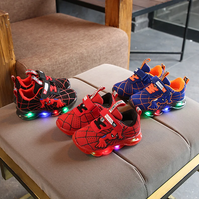 
Hot Selling Designers Casual Running Spiderman Flashing Light Up Led Children Sport Boy Girls Baby Kids Shoes 