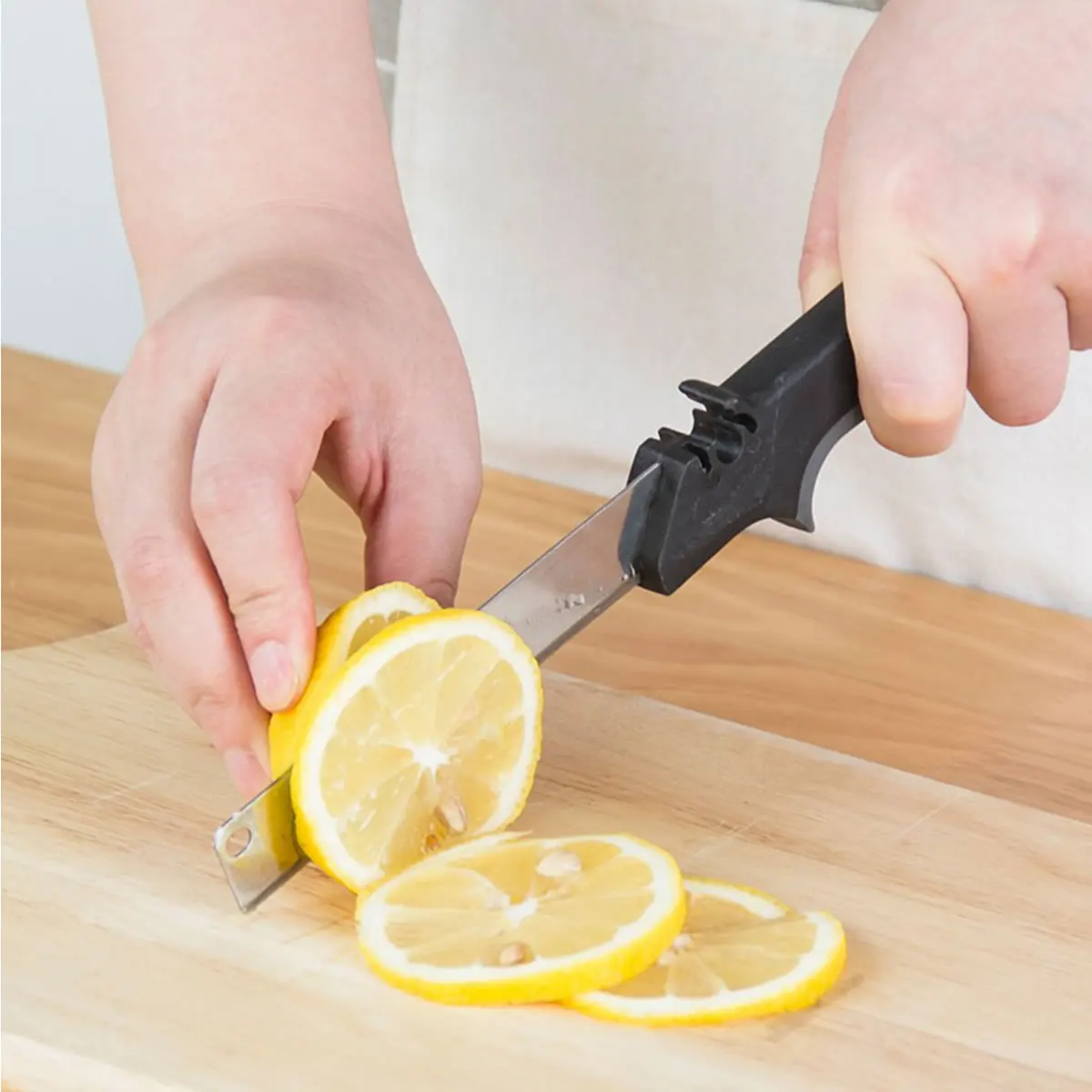 Wholesale Multifunctional food scissors Kitchen Tool Scissors Cutting vegetables, fruits