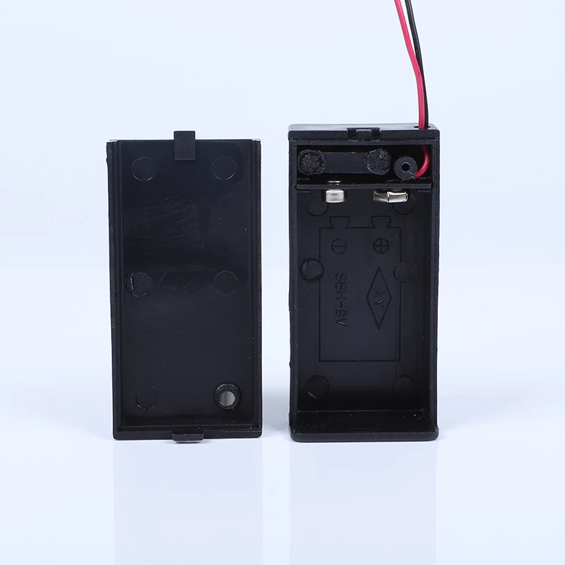 4xAAA Plastic Battery Holder for Four Cell Slots with Wire Leads and Slide Cover