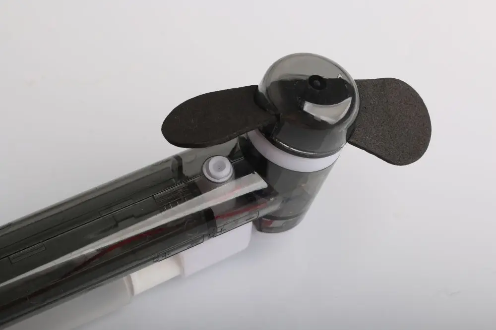 Factory Direct Portable Water Spray Cooling Hand-Held Fan Water Mist Rechargeable Mini Fan Spray Water Air Cooler