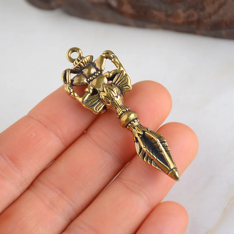 Brass elephant trunk key pendant pure copper Thai Buddha statue Vajra pestle drop car pestle car key chain old craft