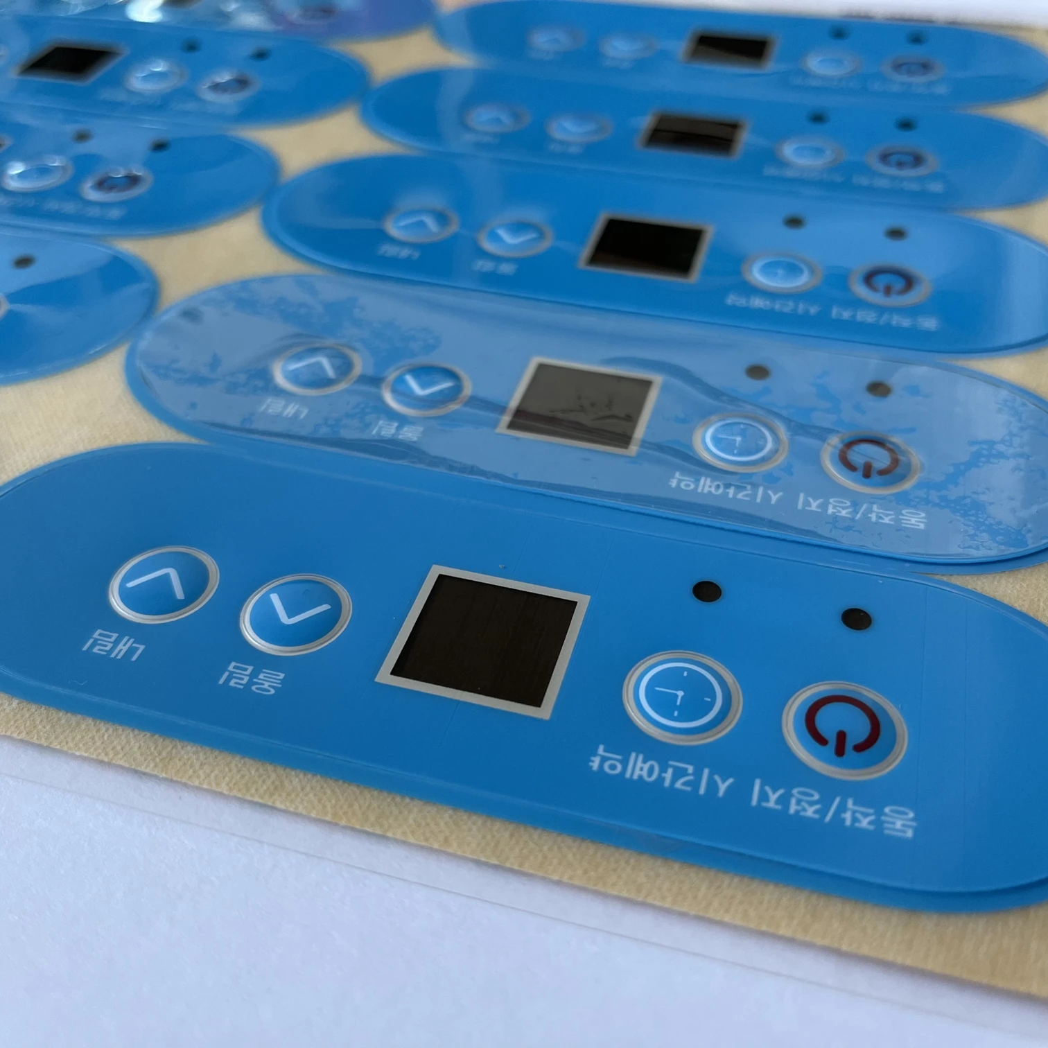 Silk Printed PC Embossed Graphic Overlay Polycarbonate Stickers for Home Appliance