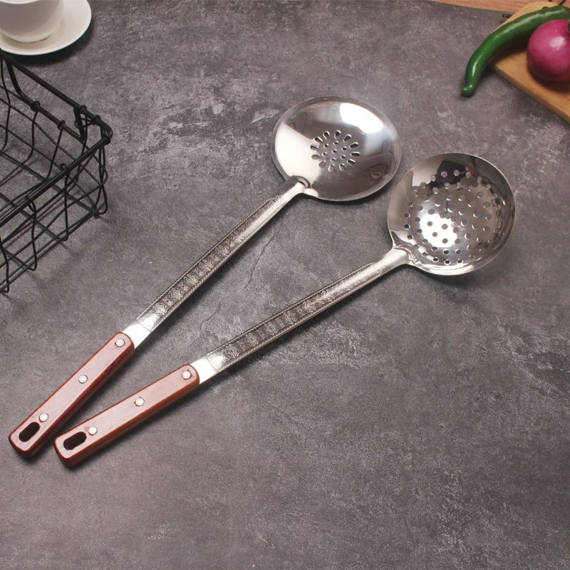 Hot Sale Stainless Steel Shovel Spoon Colander Kitchenware Set With Wooden Handle