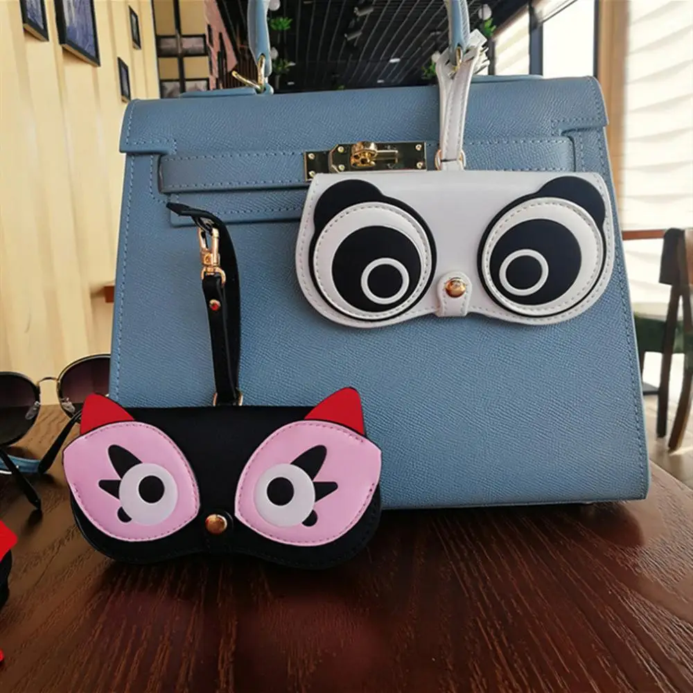 
Ins new fashion portable glasses case sunglasses protective cover sunglasses clips multi-function bag pendant 