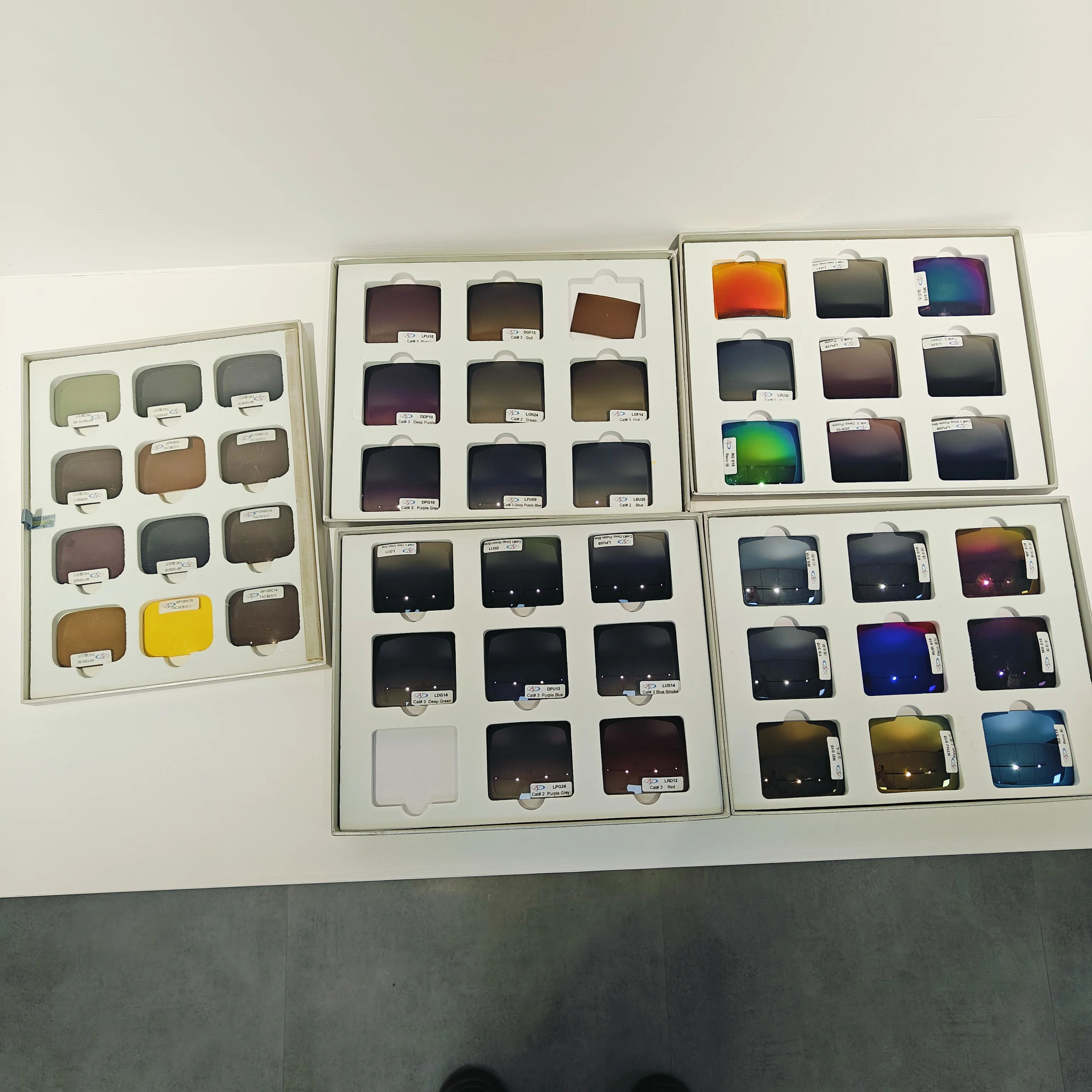 lens customized base color Tac Mirror  lenses-tac polarized lenses/sunglasses lenses-tacpl lens with photochromic For Sports