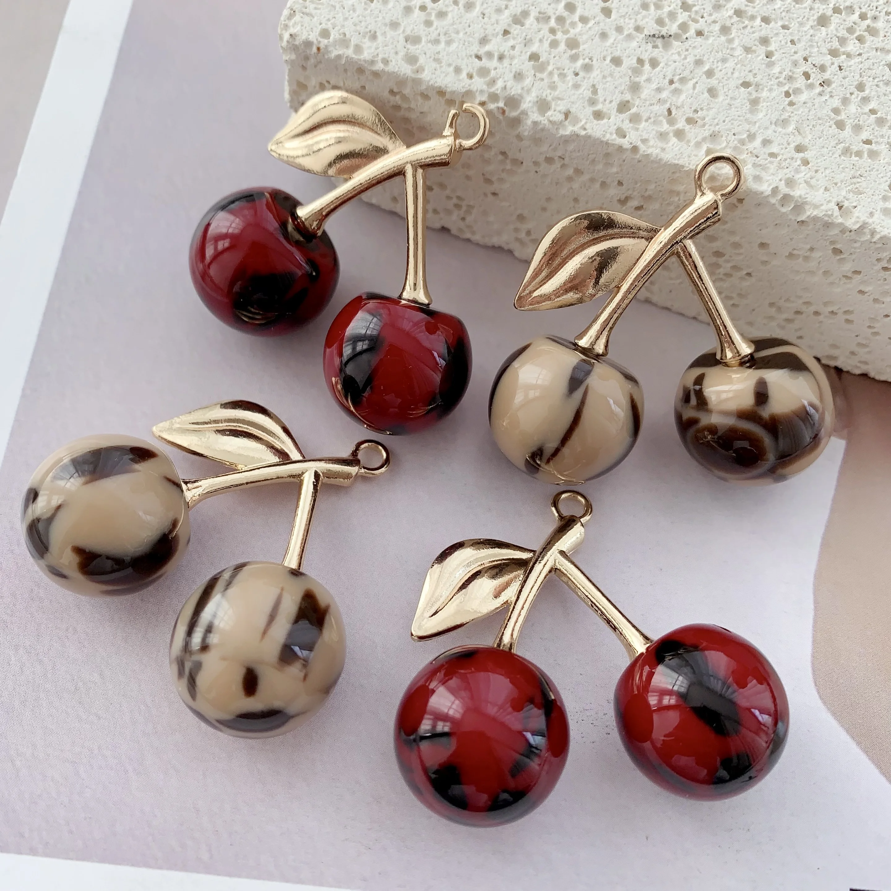 LS-B6606 Nice jewelry accessories cherry pendants Leopard-print resin   pendants & charms necklace pendants winter fashion