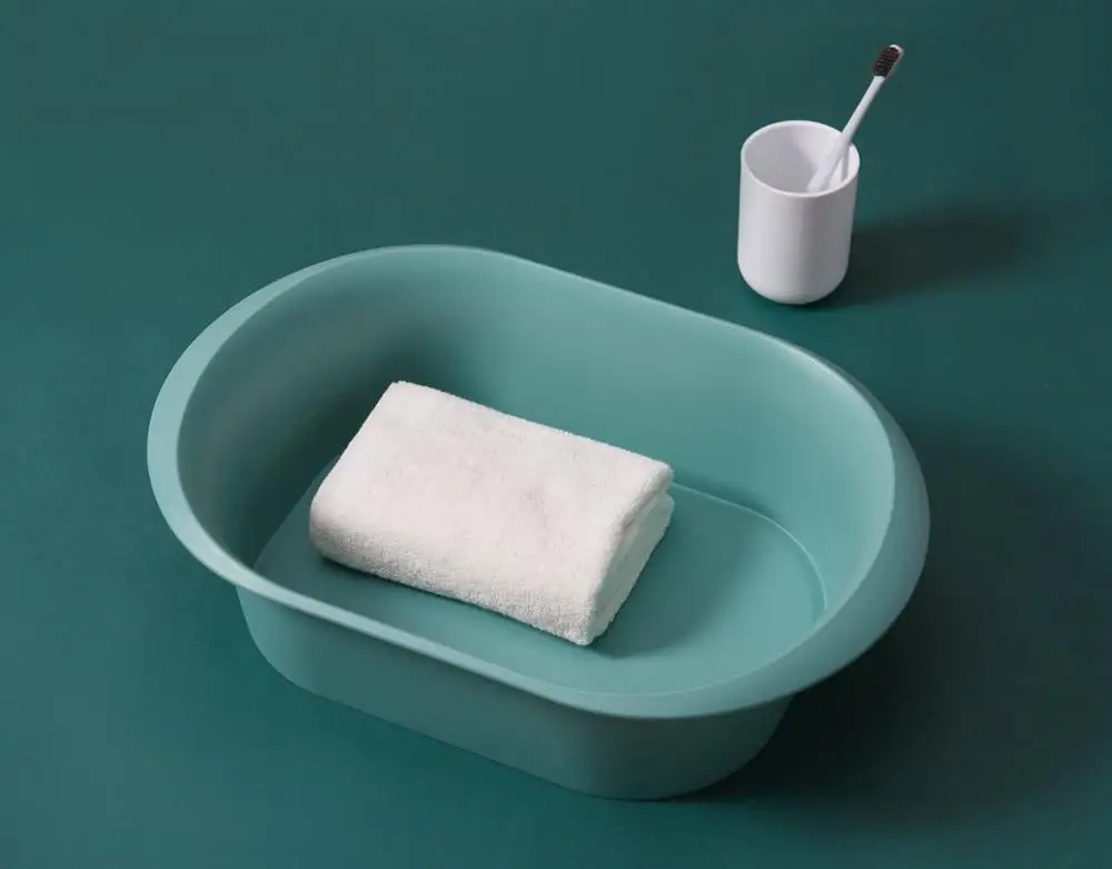 Good Quality Rectangle Custom Color Plastic Sink Foot Tub Foot Wash Basin With Handle