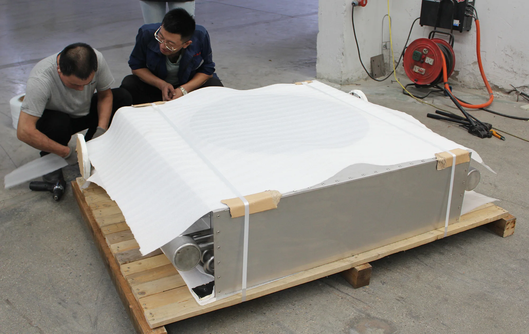 Evaporative Air Cooler Refrigeration Equipment Stainless Steel Tube Coil Heat Exchanger Condenser Evaporator