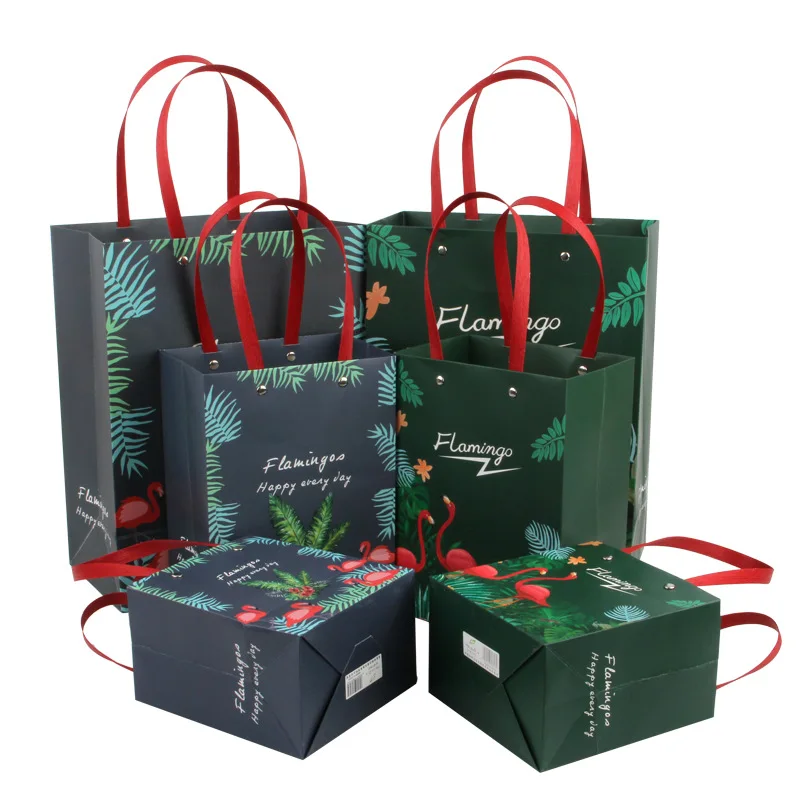 Luxury Small Business Gift Bags Custom LOGO UV Coated Paper Packaging for Jewelry Watch Perfume Recyclable Shopping Paper Bag