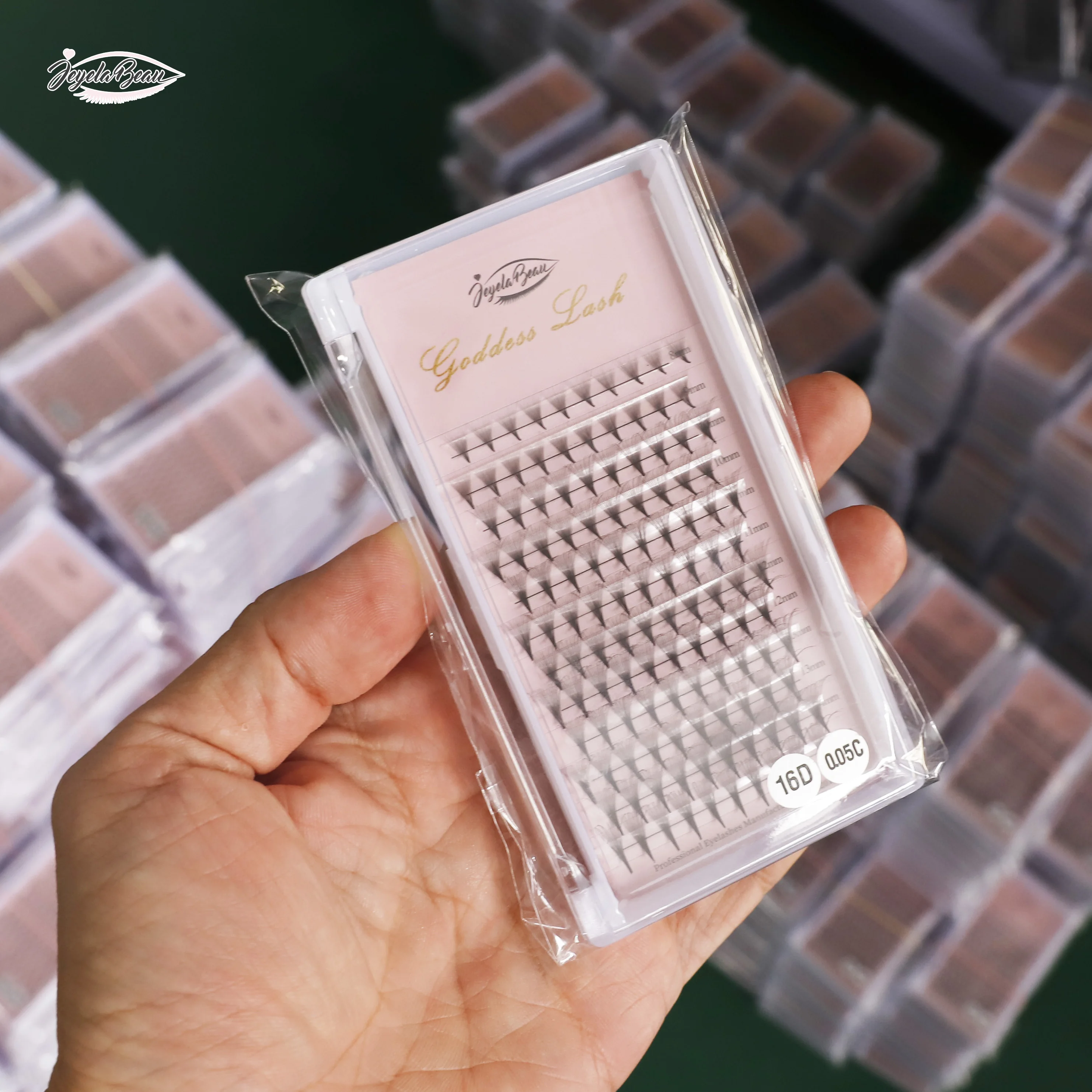 Private label superroots mega semi-finished premade volume fans volume premade fans lash extension supplies