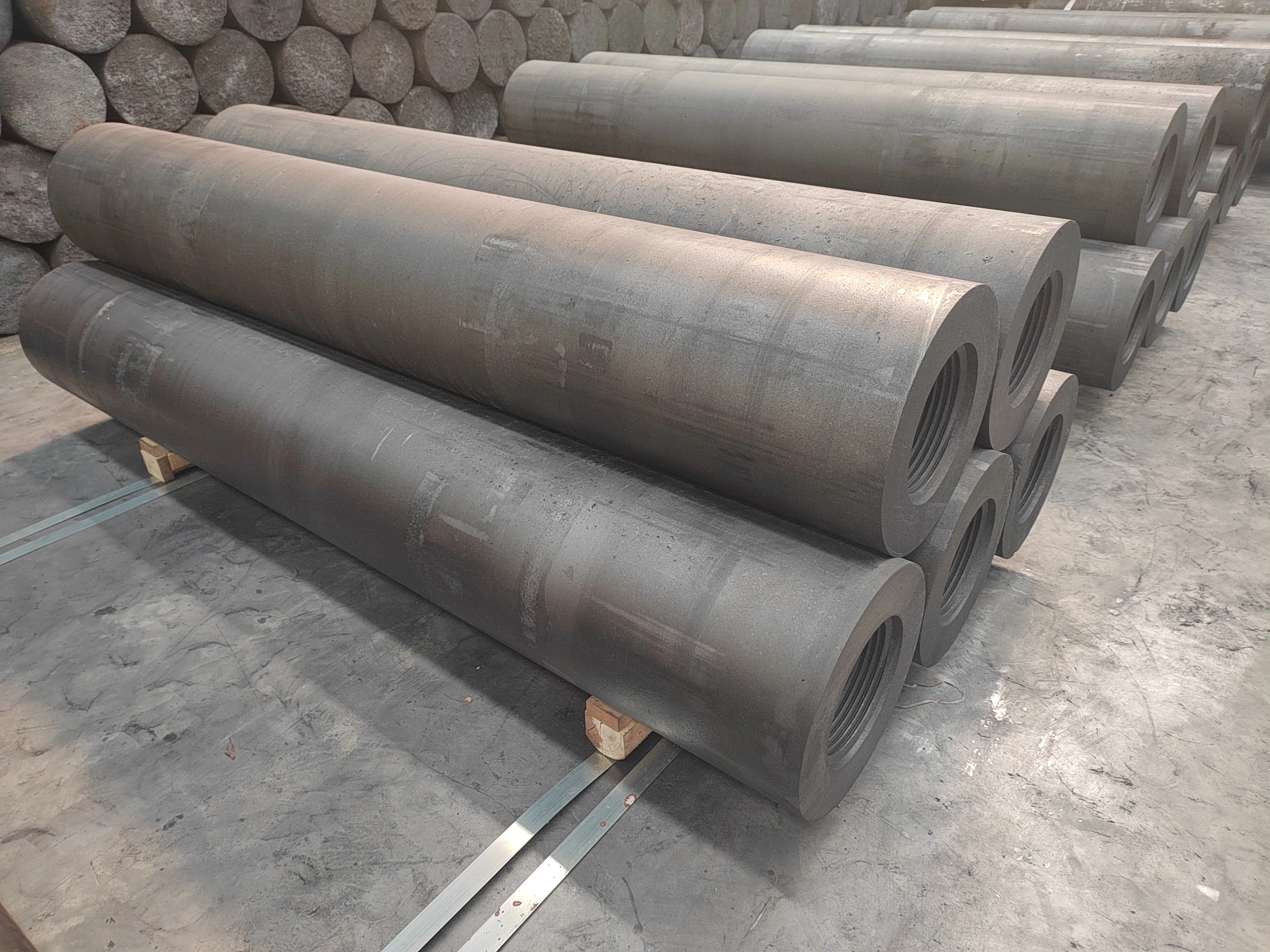 Graphite UHP650mm  Electrode  Low Price