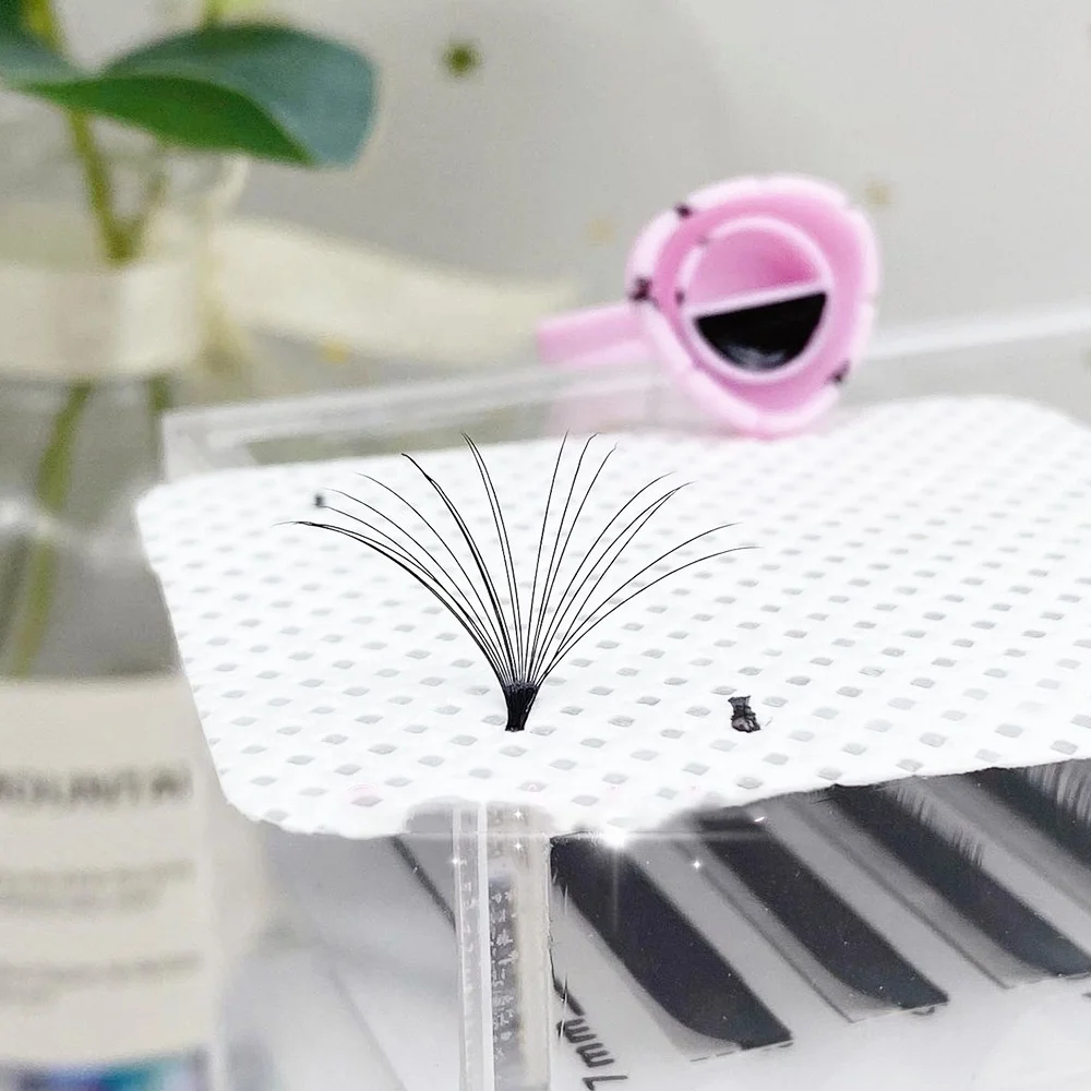 Meecil Lash Glue Low Odor Custom Private Label Strong Fast Drying Time Eyelash Extension Glue