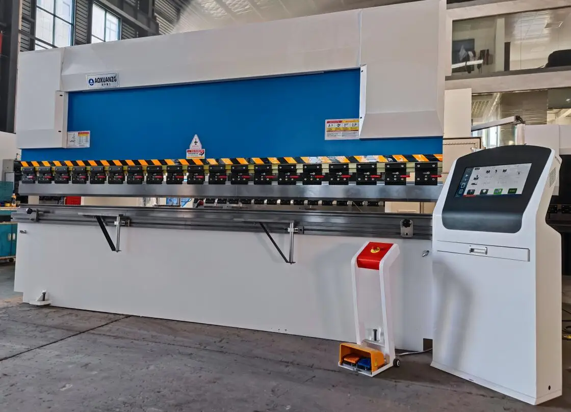 NEW Design Tp10s Controller 160Ton 3200mm CNC Hydraulic Press Brake with 4+1Axis