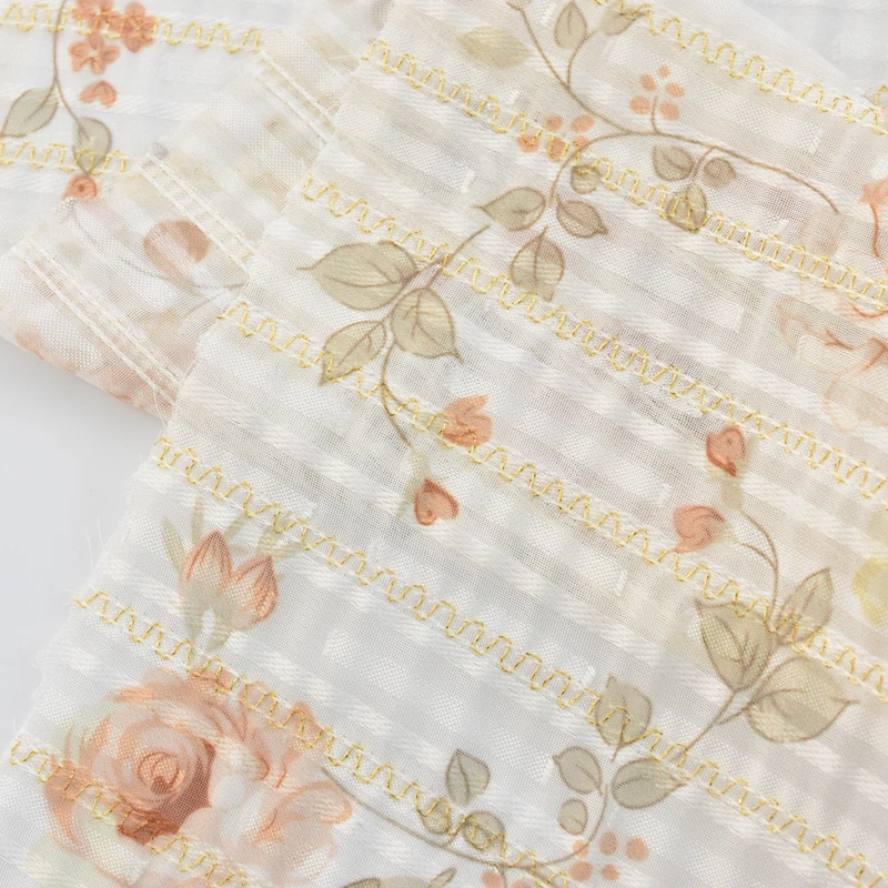 New vintage rose print embroidered stripe chiffon fabric pleated jacquard crepe chiffon fabric with printed flowers