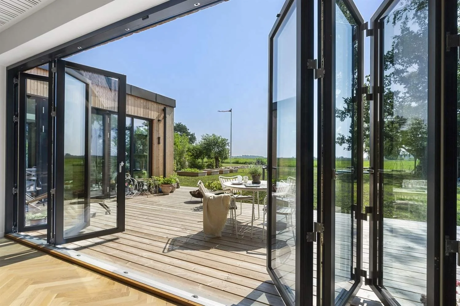 Aluminum Patio Bi Folding Door With Screen Aluminium Bi-Folding Glass Doors
