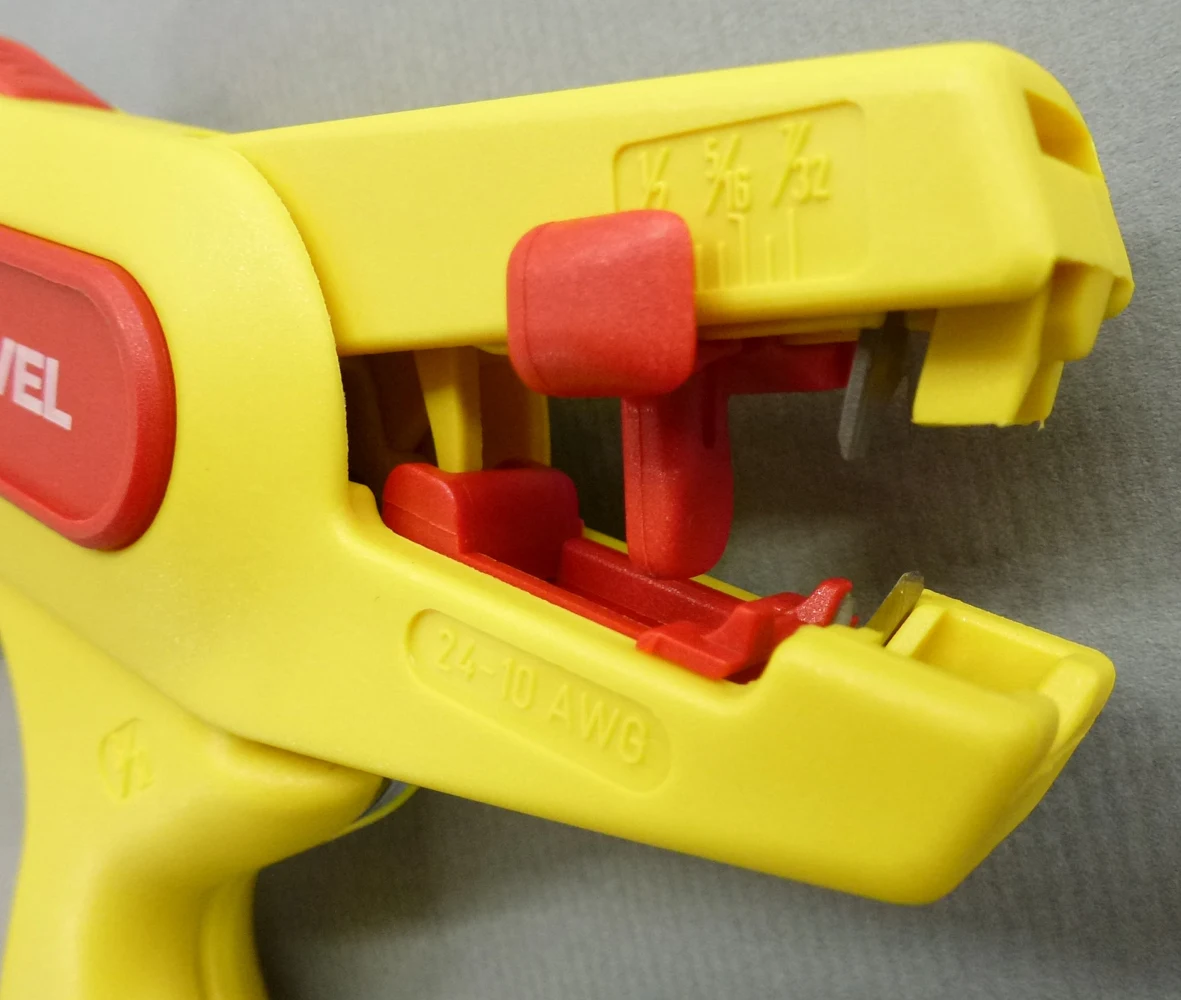 MC-180 Hand Tools Wire Cable Stripper With Handle Lock Function