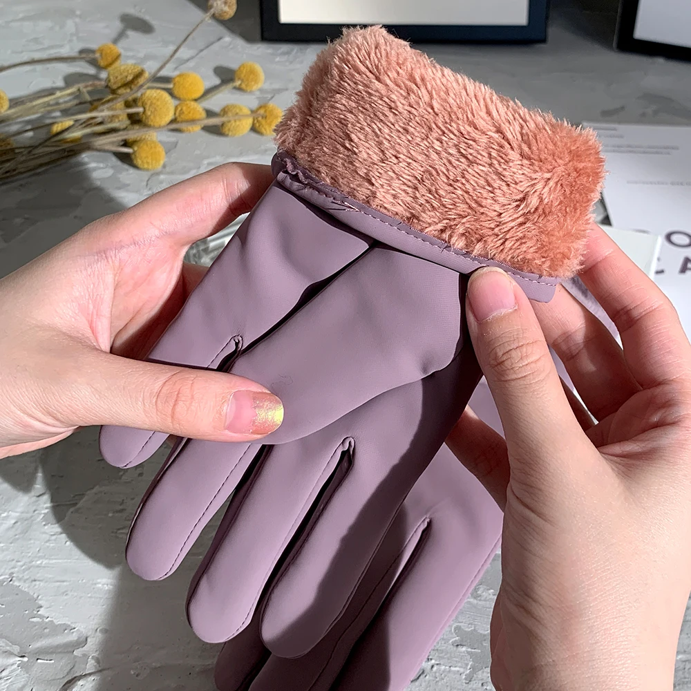 Осенне-зимние женские теплые перчатки для сенсорного экрана с милым медведем