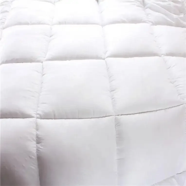 Quilt queen Size Machine Washable Brushed Microfiber Fabric Hypoallergenic Duvet Inner