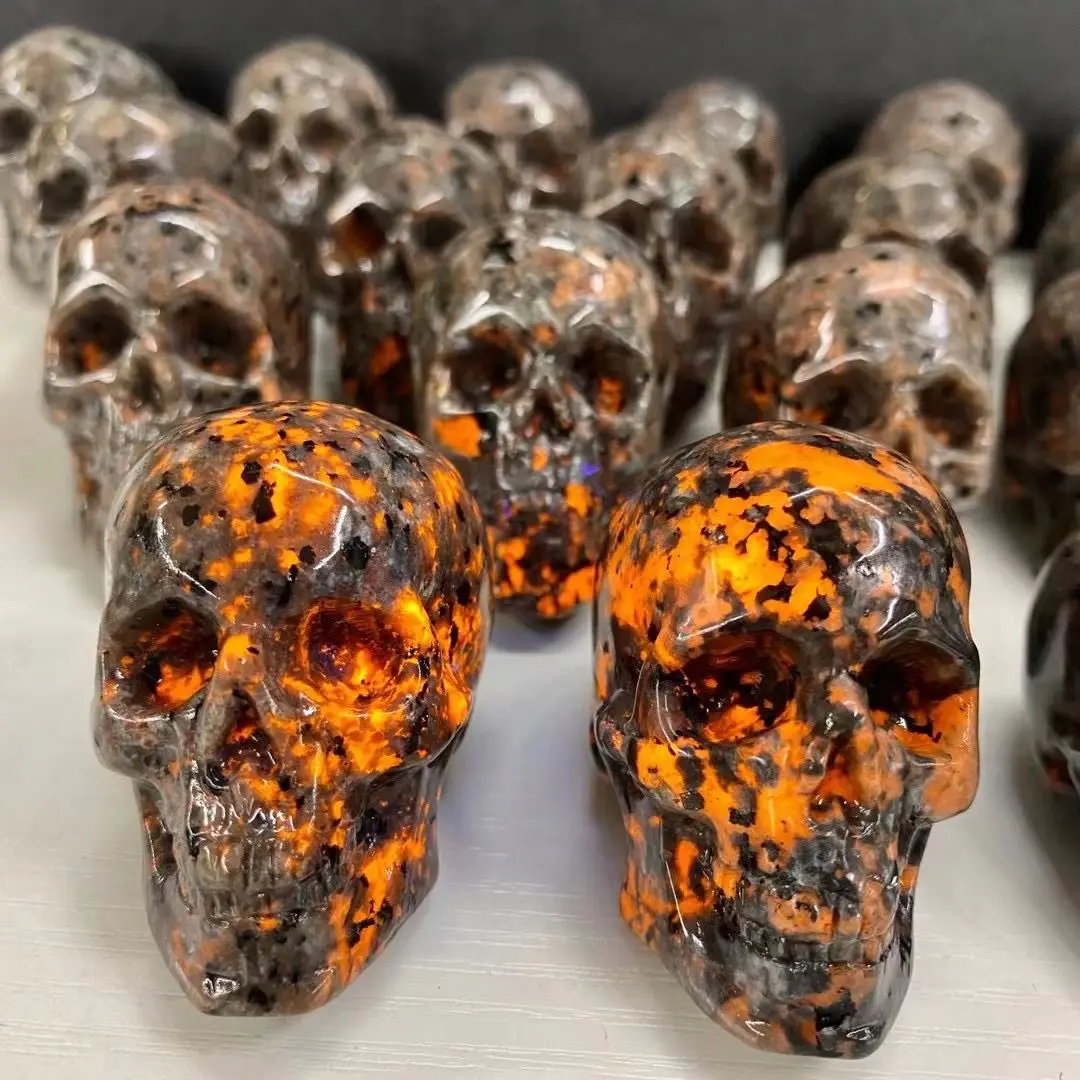 Wholesale Big Size Healing Gemstone Yooperlite Skulls Craft for Decoration Crystal Artware Natural Souvenir Europe SCULPTURE