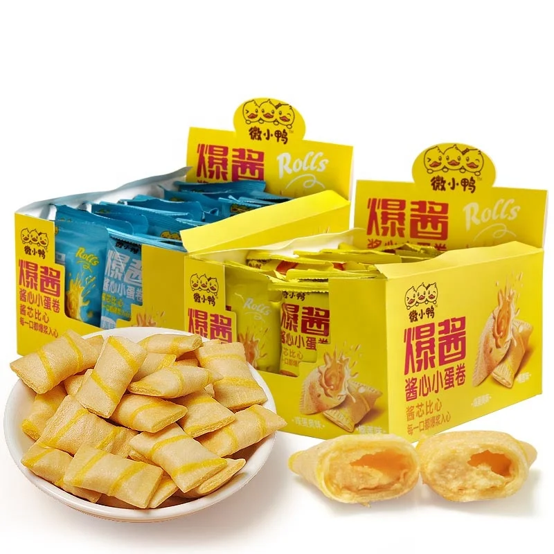 New durian flavor crisp wafer cream crakers durian flavor creamy sandwich crackers biscuits