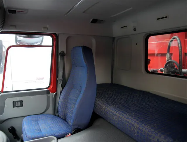 
Professional Design Product Sinotruk Howo 4X2 Tractor Truck Head Trailer 