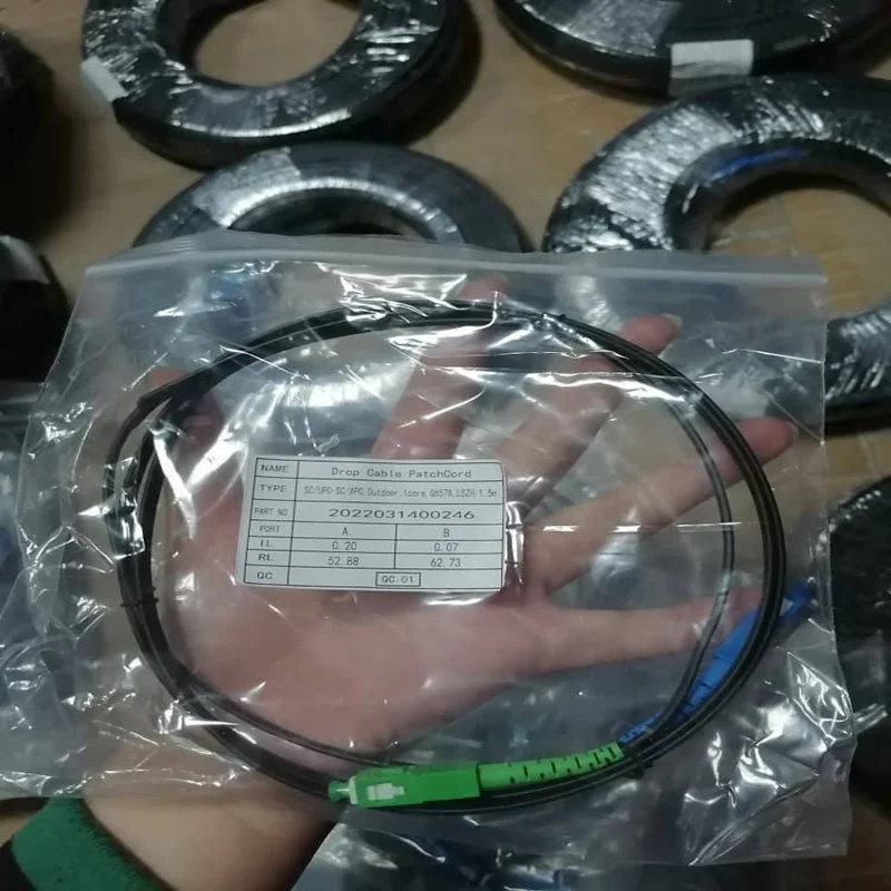 Ftth 1 2 core 2mm*5mm FRP Steel wire Indoor Outdoor Fiber Optic Cable Patch Cord SC APC UPC G657A LSZH Ftth Drop Cable