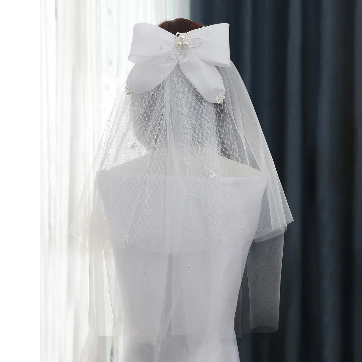 Elegant Wedding Veil Handmade Long Veil  Pears Beads Headdress Bridal Veil DHL Popular  White