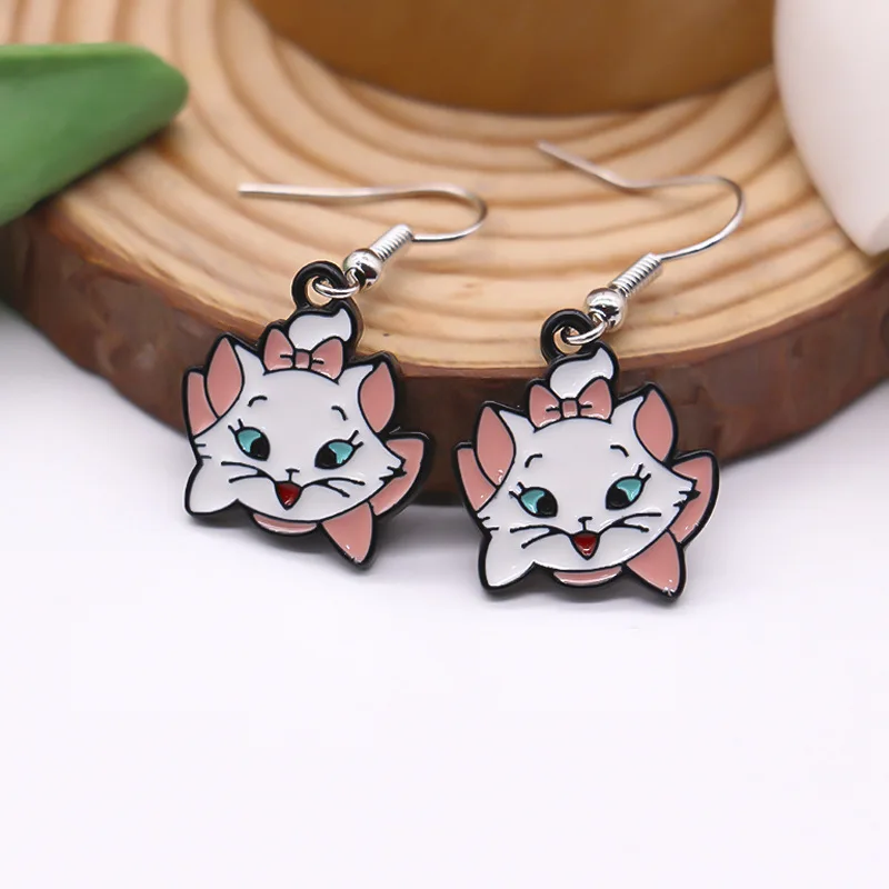 New arrival popular cute anime cat earring pendants custom soft enamel earring in stock