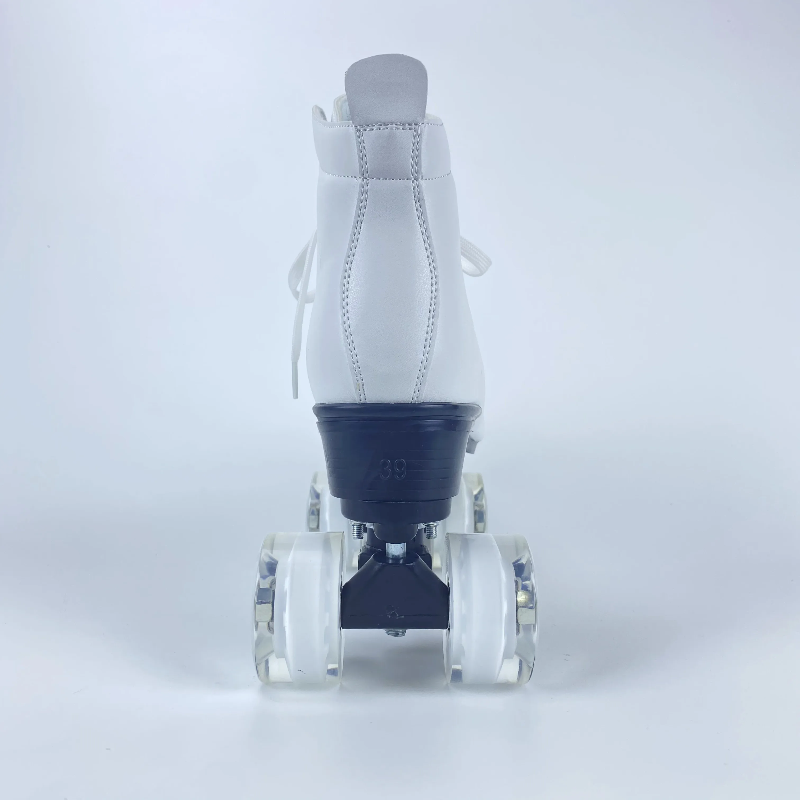 The most popular Outdoor sports flashing roller skate, quad skates 4 wheel skates cheap