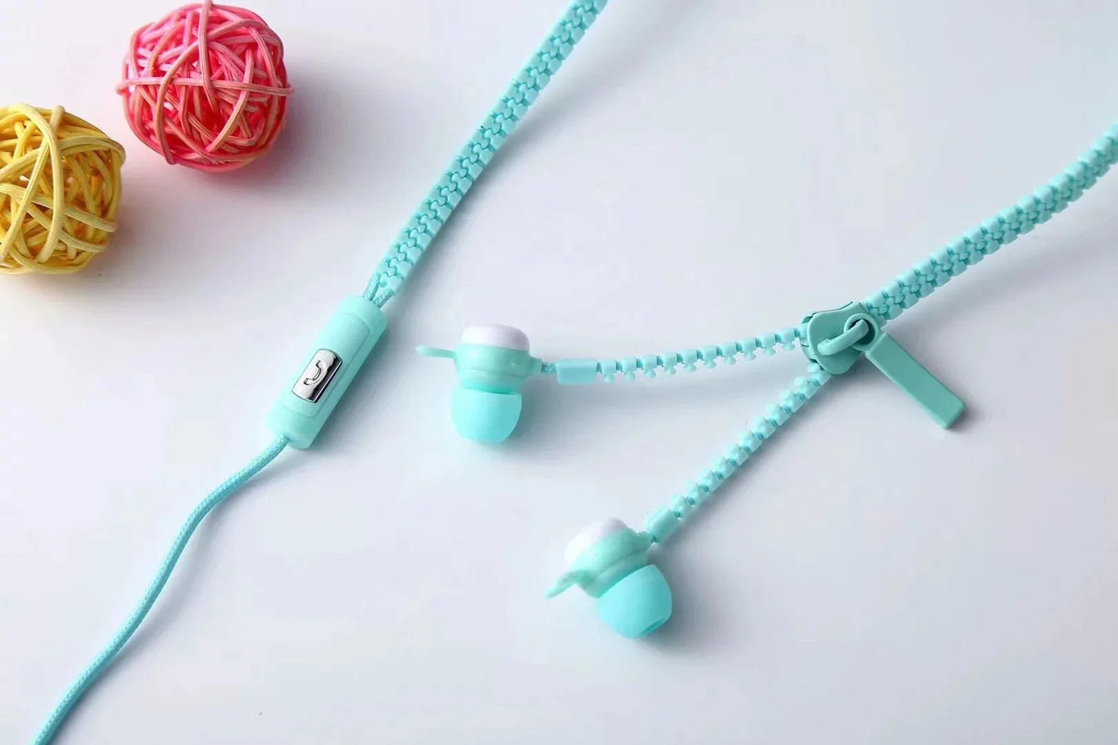 Hands free mobile phone earphone 3.5mm handfree cute rabbit kids phone headset with MIC for phone earphone