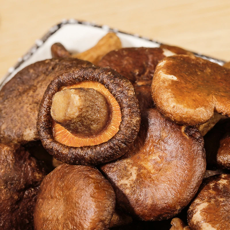 Поставка от производителя мгновенные продукты грибы Shitake вкусные закуски сушеные Shiitake