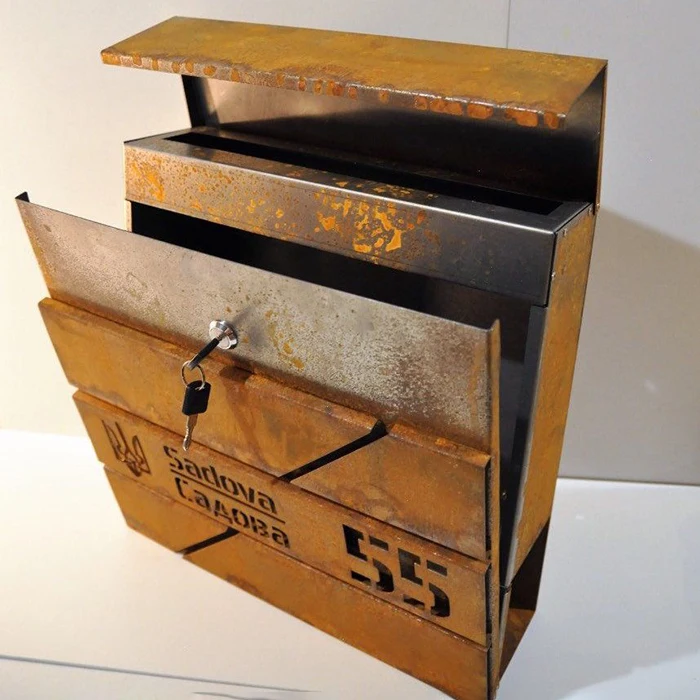Locking  modern mailbox post boxes for home