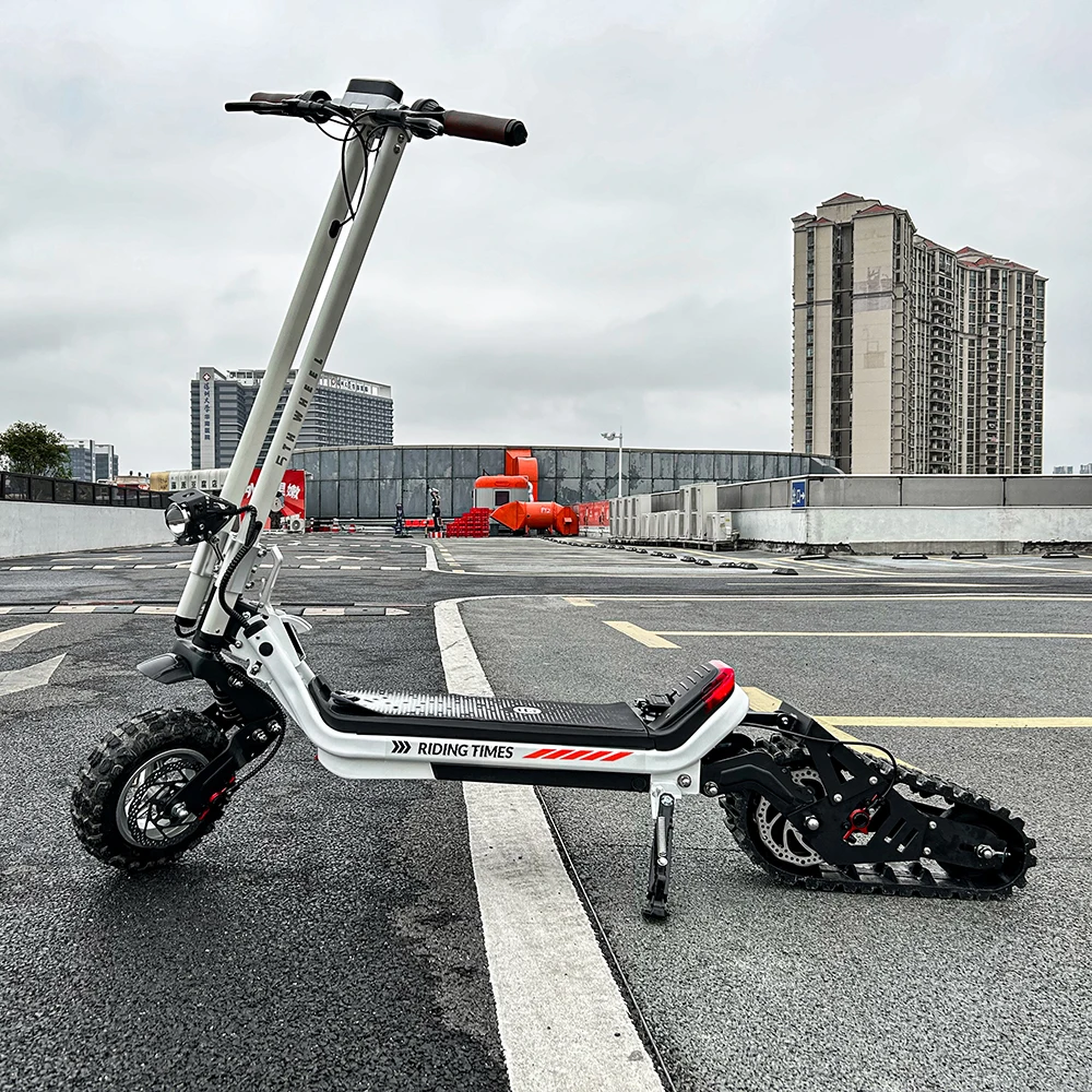 2025 Versatile 3-in-1 Off-Road Electric Snowmobile with 30Ah Battery for Ultimate Performance in Extreme Conditions