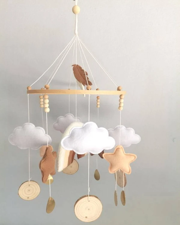 Wholesale Custom Quran Handmade Crib Cot Nursery Baby Mobiles Holz with Stuffed Rainbow Cloud Felt Hanging Decor for baby girls