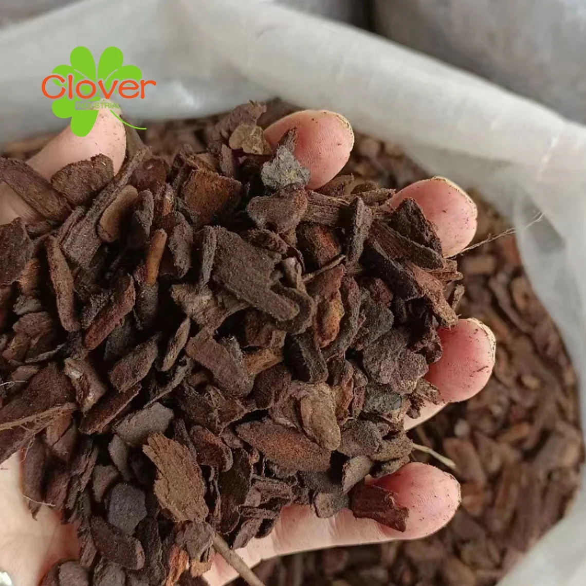 Pine bark for orchid potting media