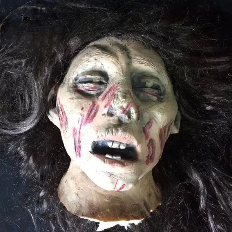 
Molezu Hot Sale Factory Product Horror Hooked Ghost Head For Spooky Haunted House Prop Scary Halloween Props 