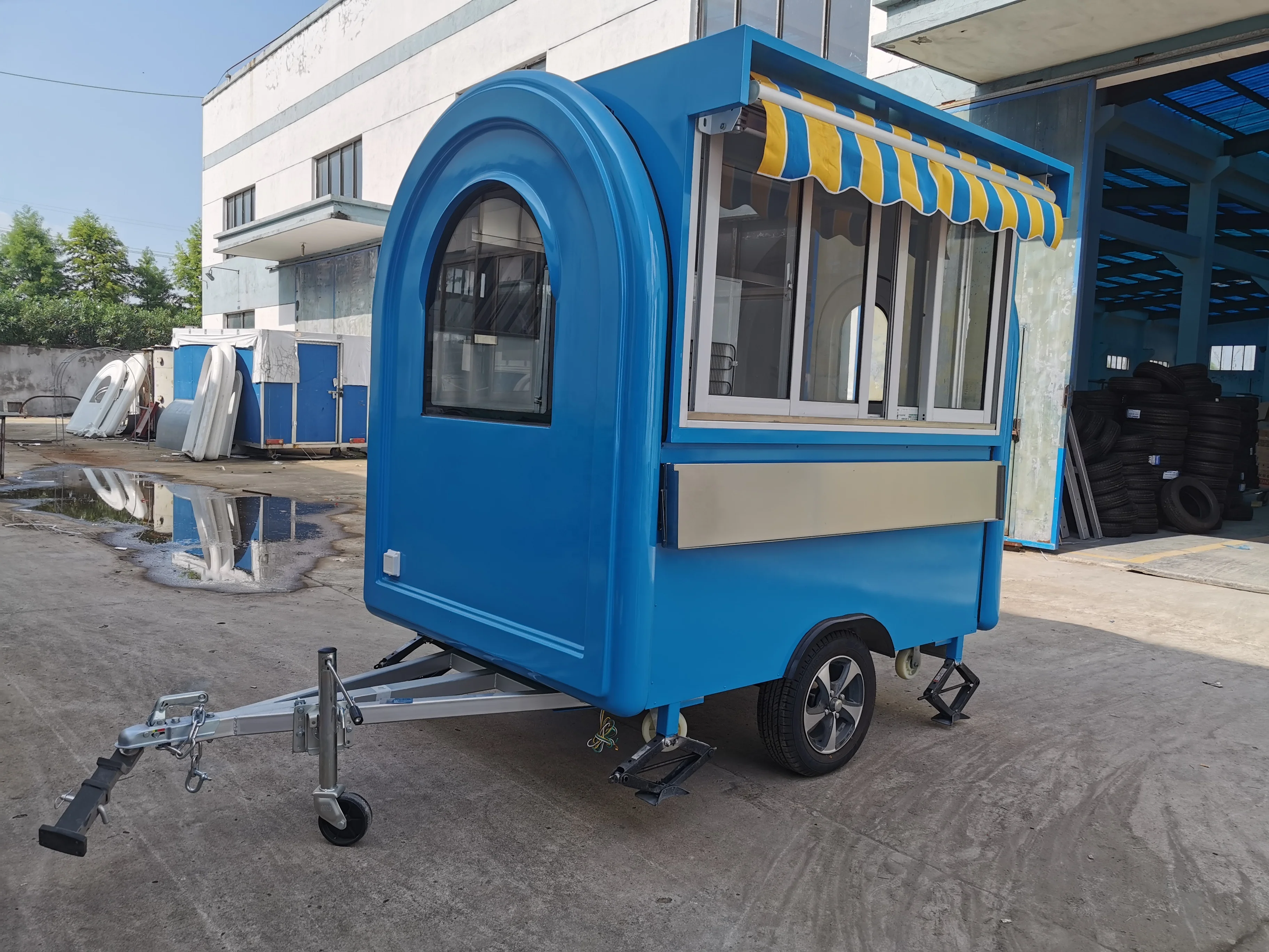 Custom USA stadard  Multiple styles closed catering food truck with awning,food trailer with 3+1 sink for sale