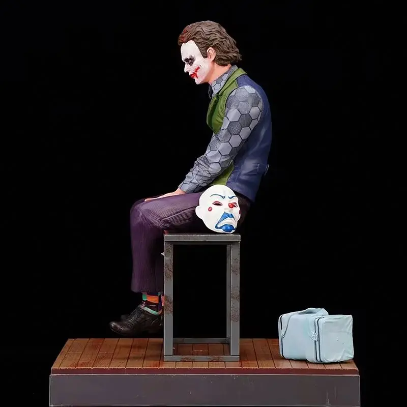 Heath Ledger statue Joker sitting  model static ornament action figure