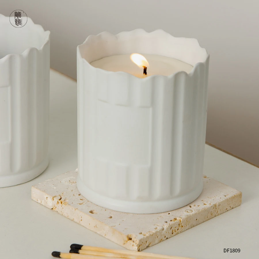Nordic Home Decor Cylinder Candle Vessels Wholesale White Empty Ceramic Candle Jars Luxury