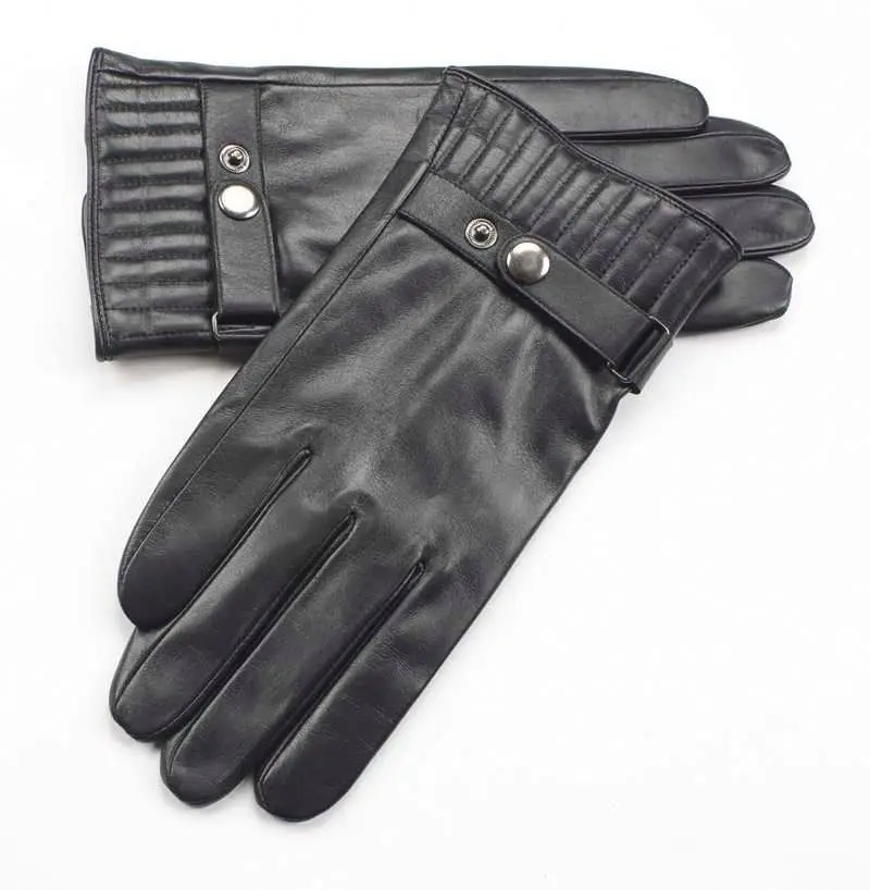 China manufacturer factory price custom made natural leather gloves fur ball warm winter gloves