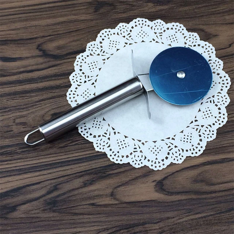 Easy To Clean Dishwasher Safe Super Sharp Pasta Slicer Stainless Steel Pizza Cutter With Slip Resistant Handle