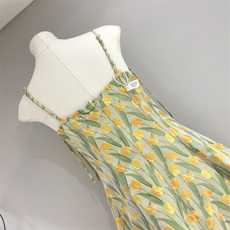 2023 Summer New Beach Skirt French Tulip Print Long Dress Vintage Fragmented Flower Strap Casual Dress